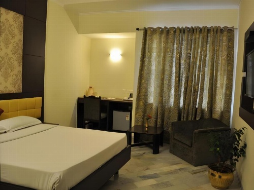 Hotel Plaza Inn image 26